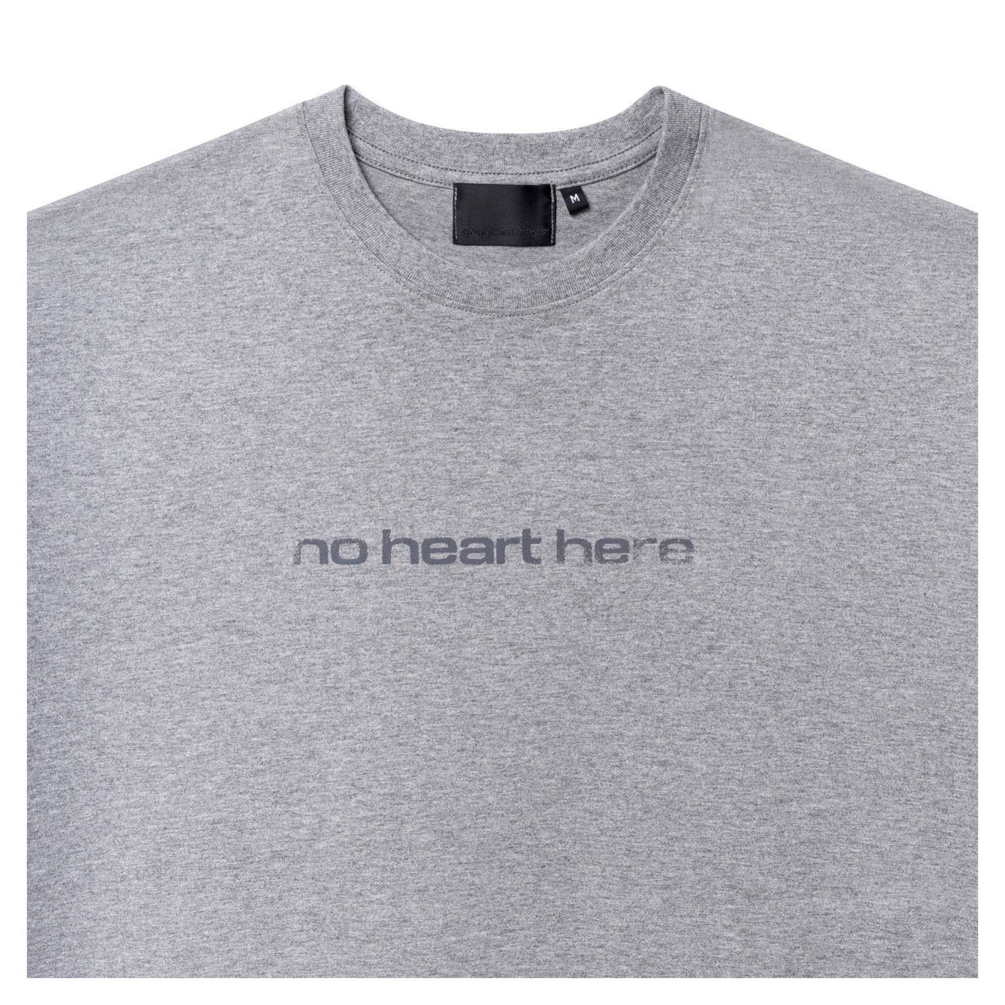 NO HEART HERE SCRIPT TEE (2025)