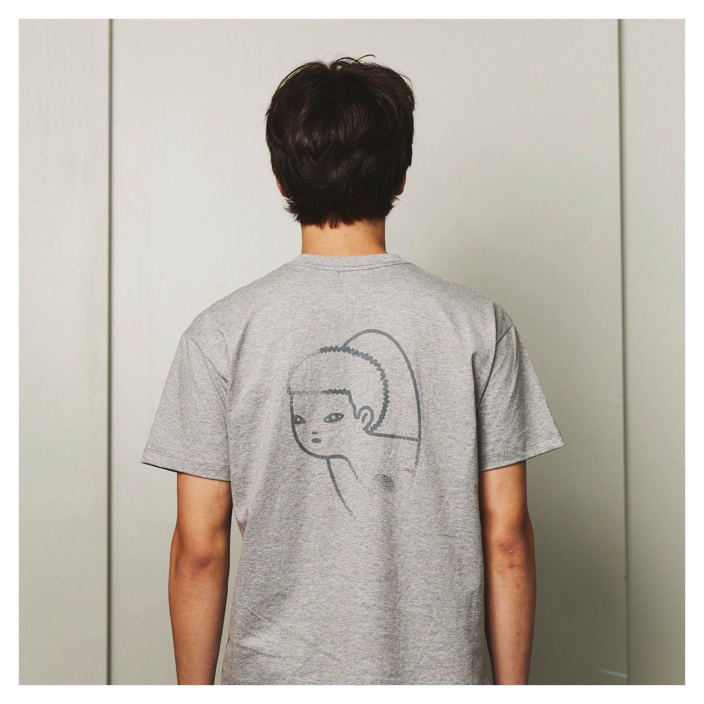 NO HEART HERE SCRIPT TEE (2025)